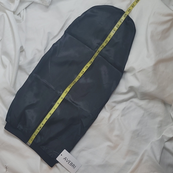 Avebri long hair bonnets caps 3 in a bundle cover NWT - Picture 6 of 13